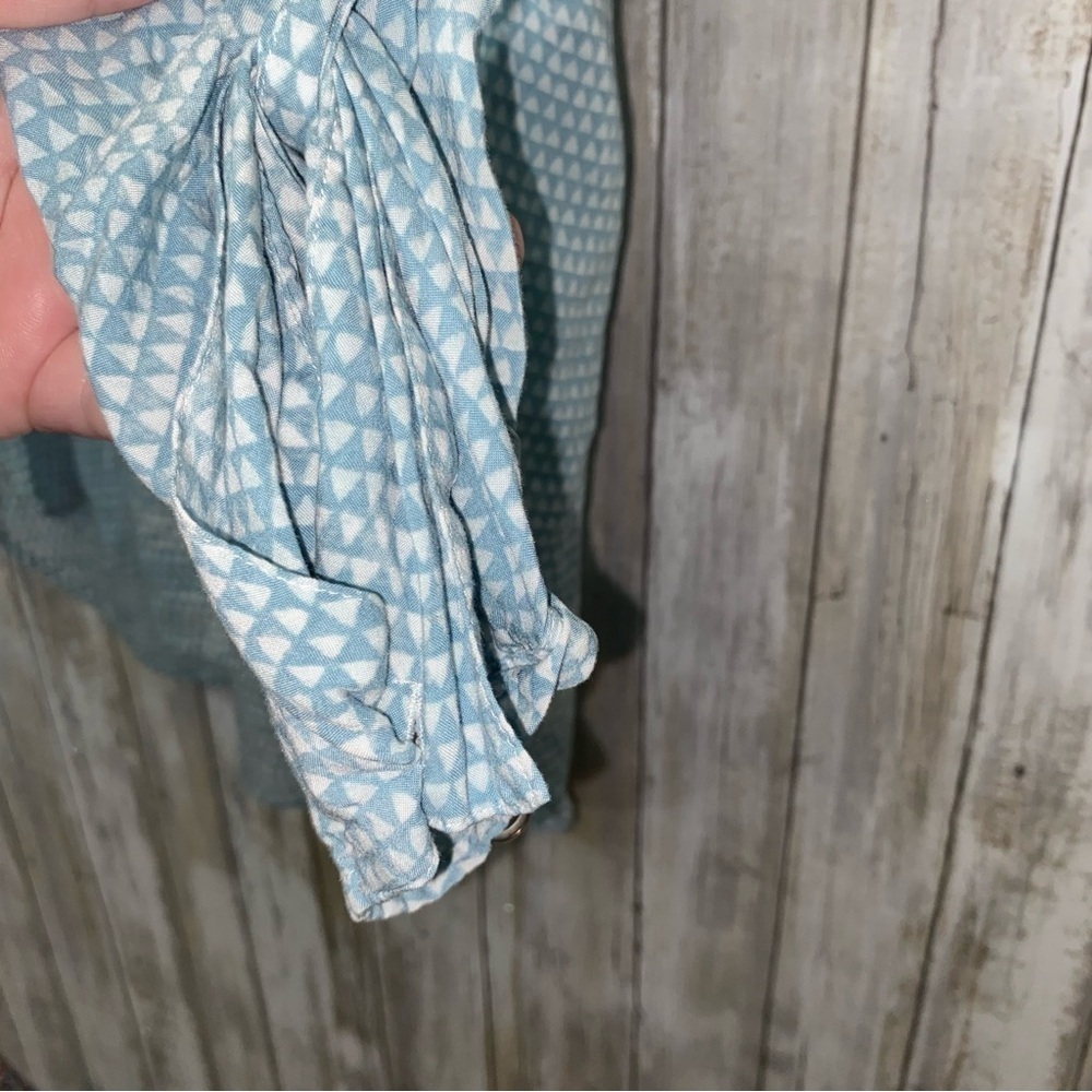 Lou & Grey Geometric Print High Low Button Down - Picture 4 of 6